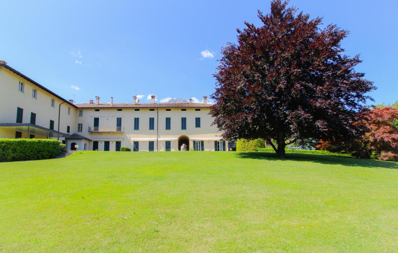 Bel Faggio Rosso Apartment Menaggio Bagian luar foto