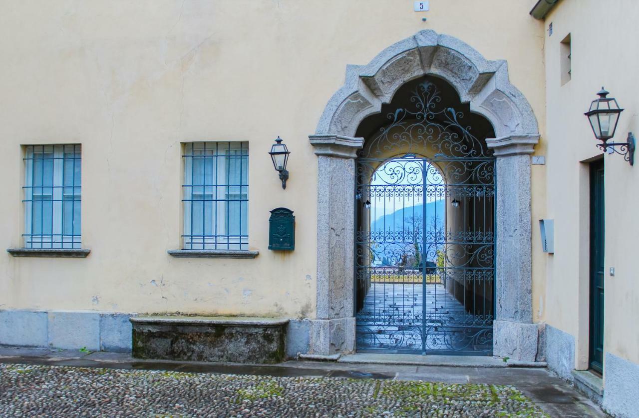 Bel Faggio Rosso Apartment Menaggio Bagian luar foto